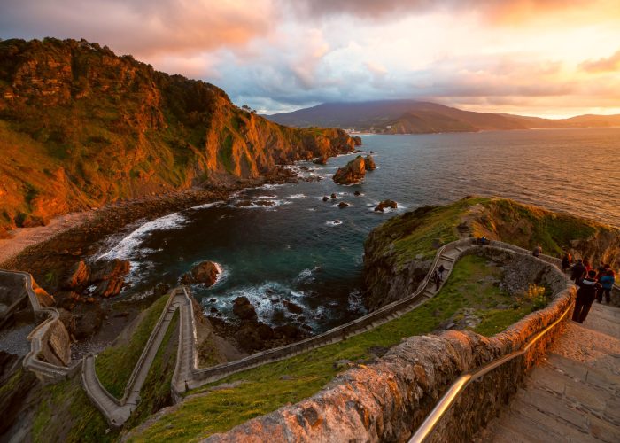 amazing-sunset-in-gaztelugatxe-spain-2026-03-16-01-24-18-utc